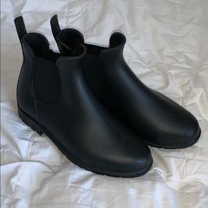 Black Rubber Ankle Boots